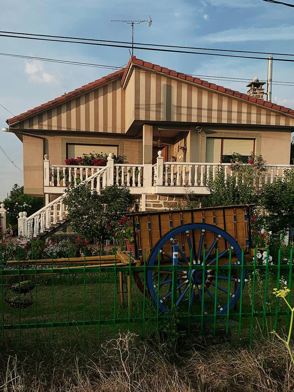 Scarborough Family Compound